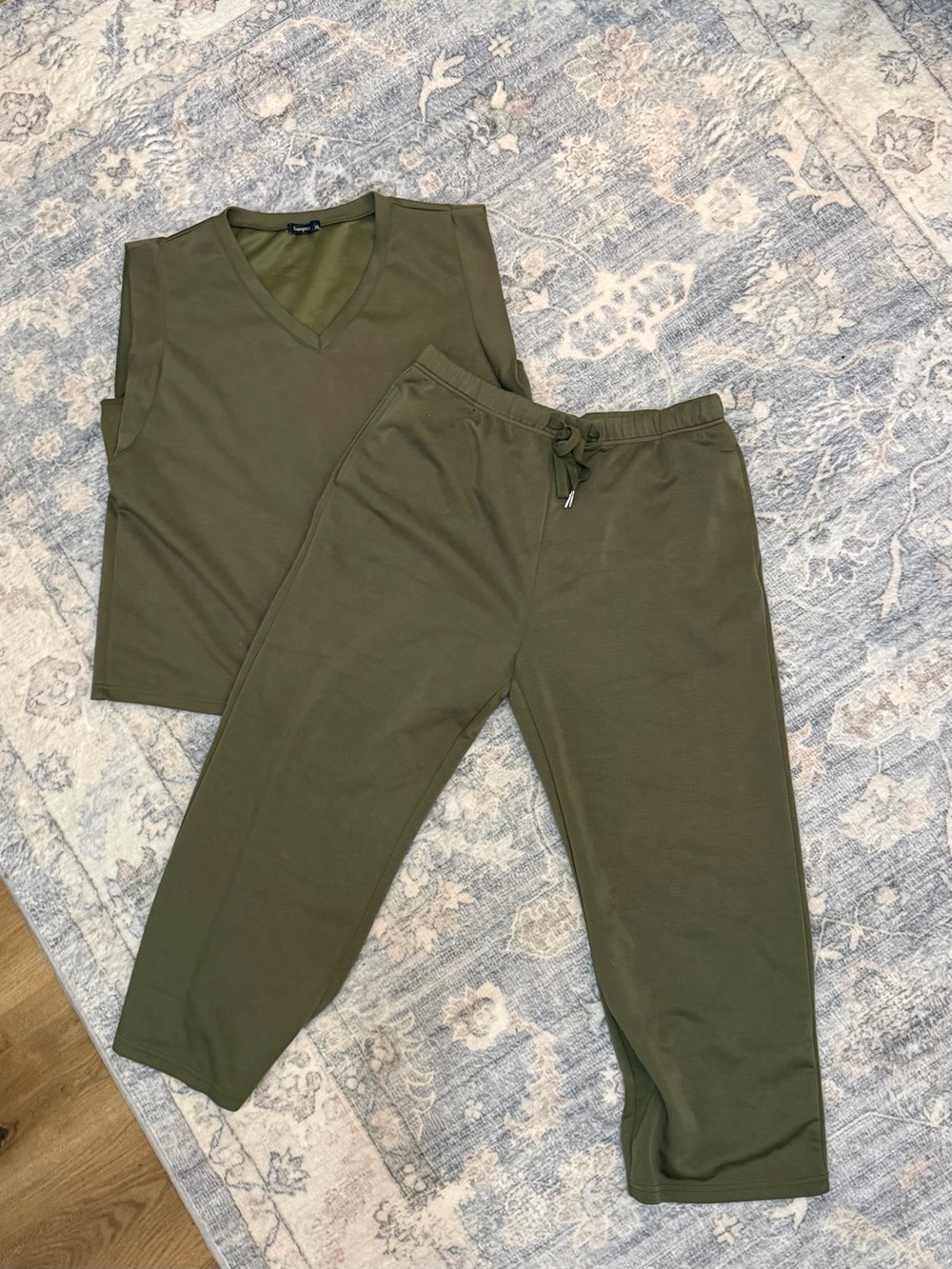 Women’s Olive Green Lounge Set - Relaxed Fit